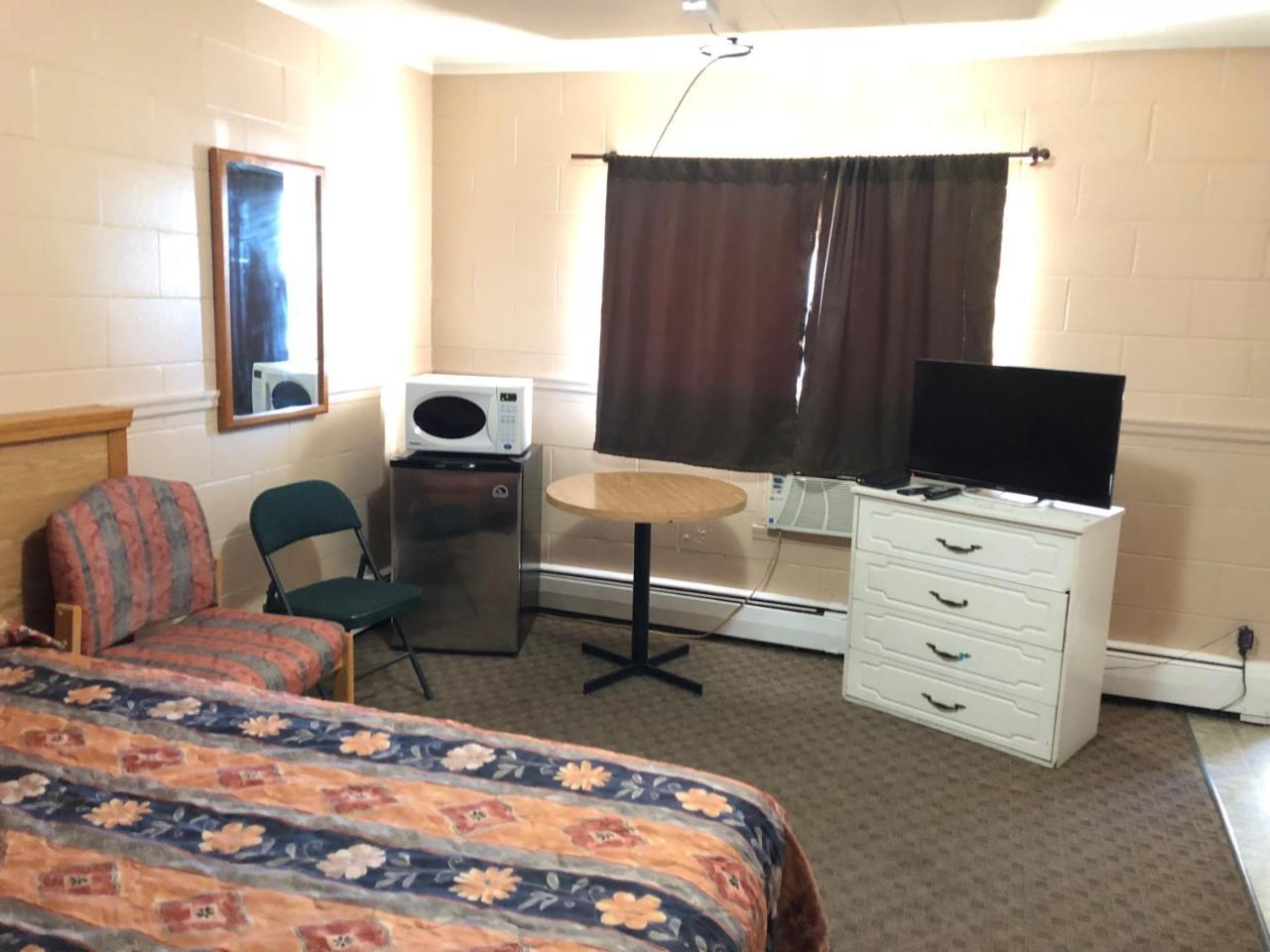Bluebird Motel Innisfail 外观 照片