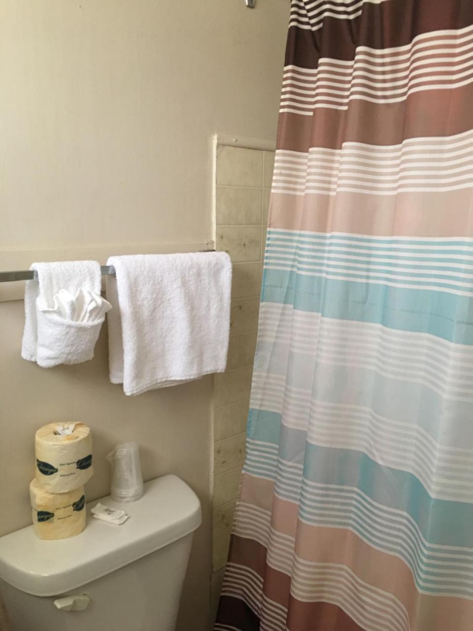 Bluebird Motel Innisfail 外观 照片