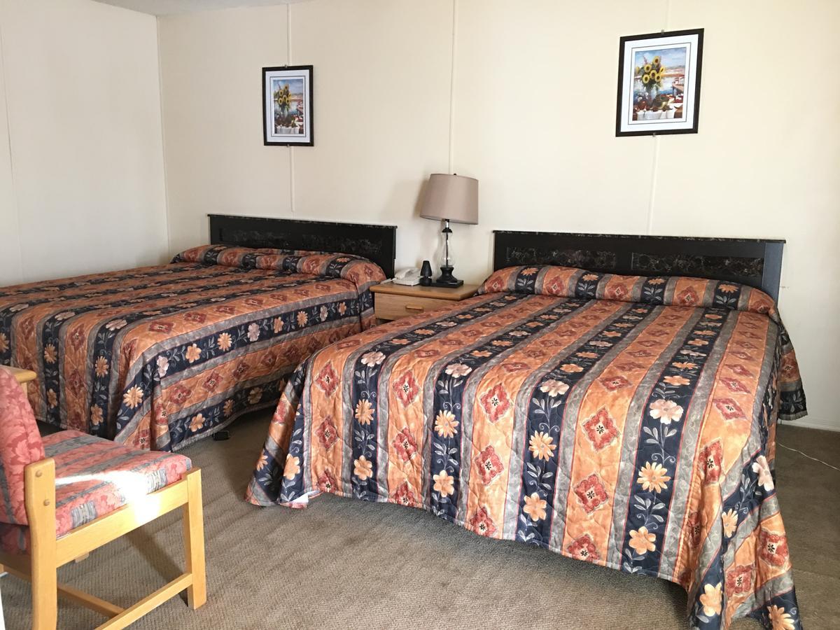 Bluebird Motel Innisfail 外观 照片