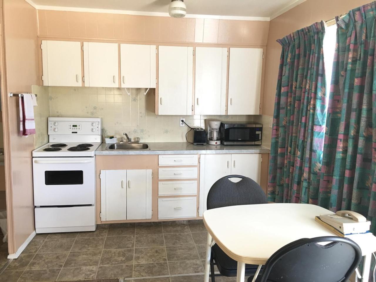 Bluebird Motel Innisfail 外观 照片