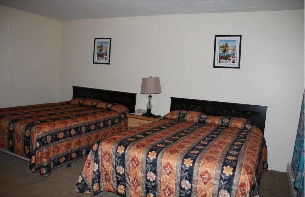 Bluebird Motel Innisfail 外观 照片